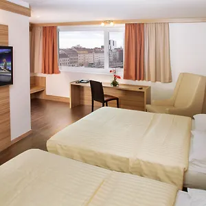 https://star-inn-wien-schonbrunn.vienna-besthotels.com