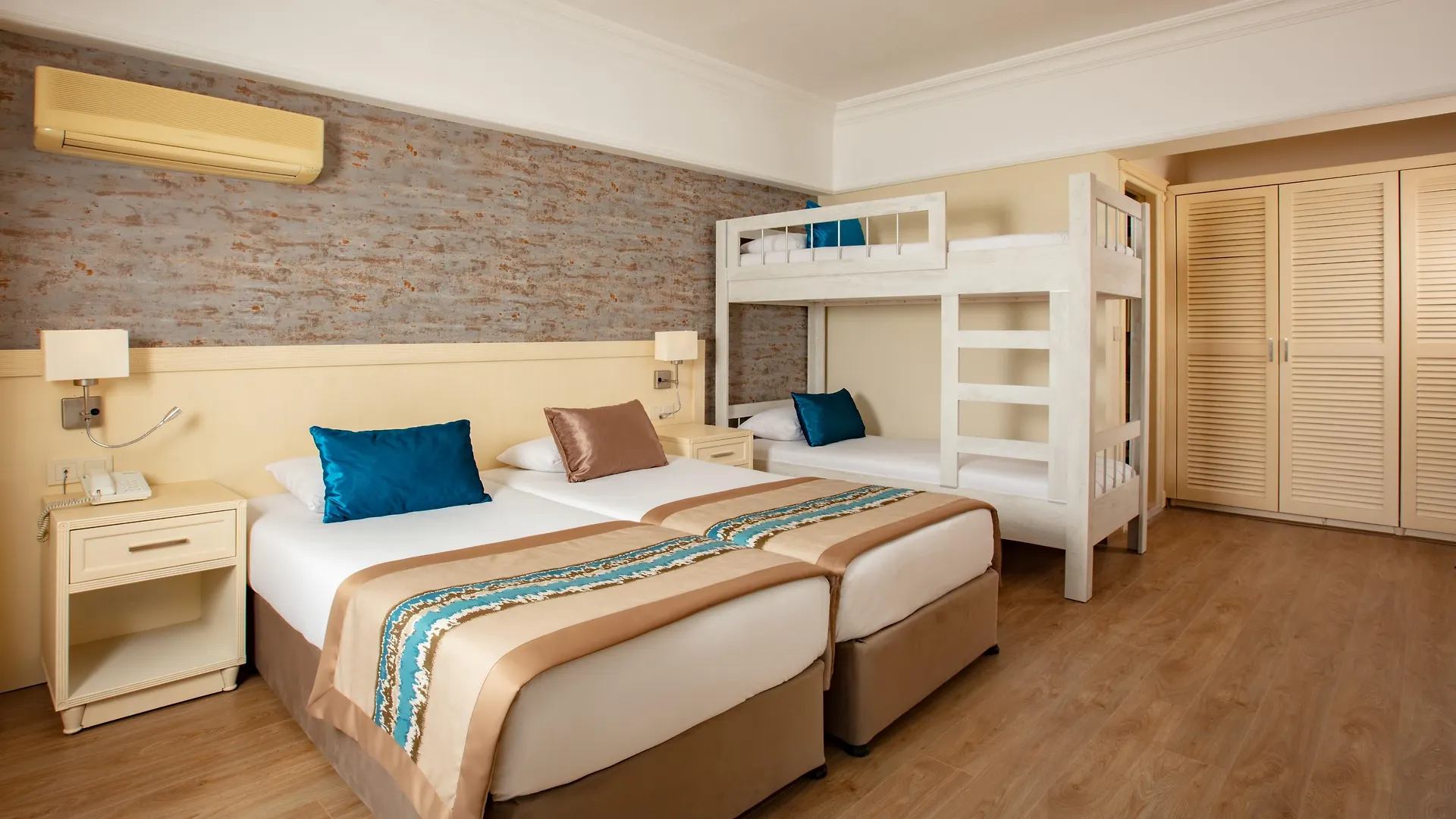 Palmin Hotel Kuşadası 4*,